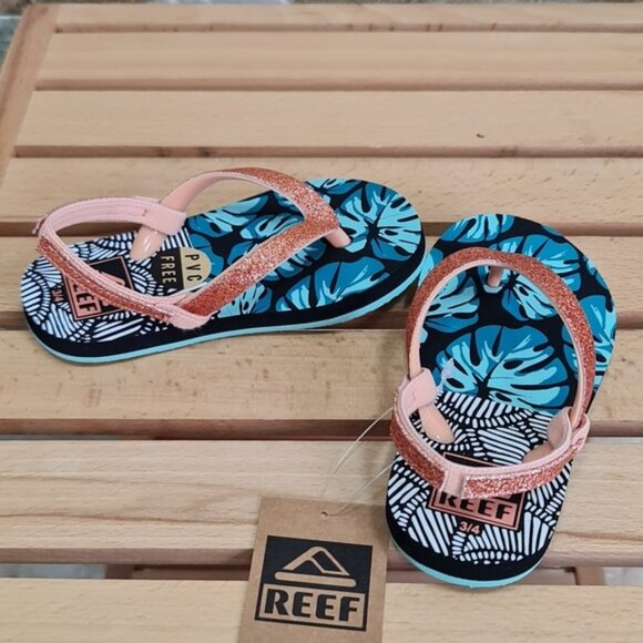 Toddler Girl's Reef Little Stargazer Print Flip Flop - Picture 3 of 9